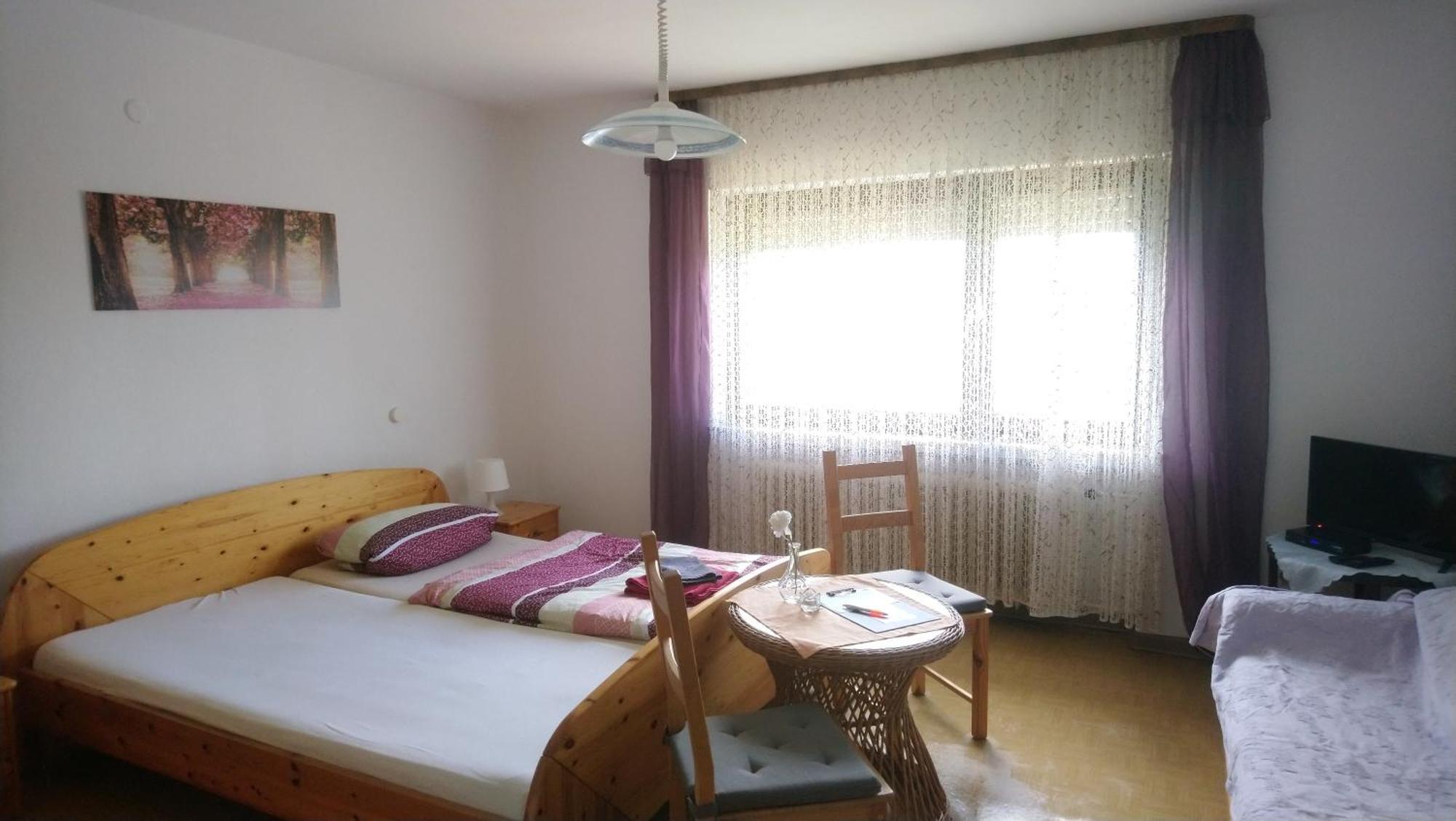 Gästehaus Burgwald-Trekking Mittelsimtshausen Zimmer foto