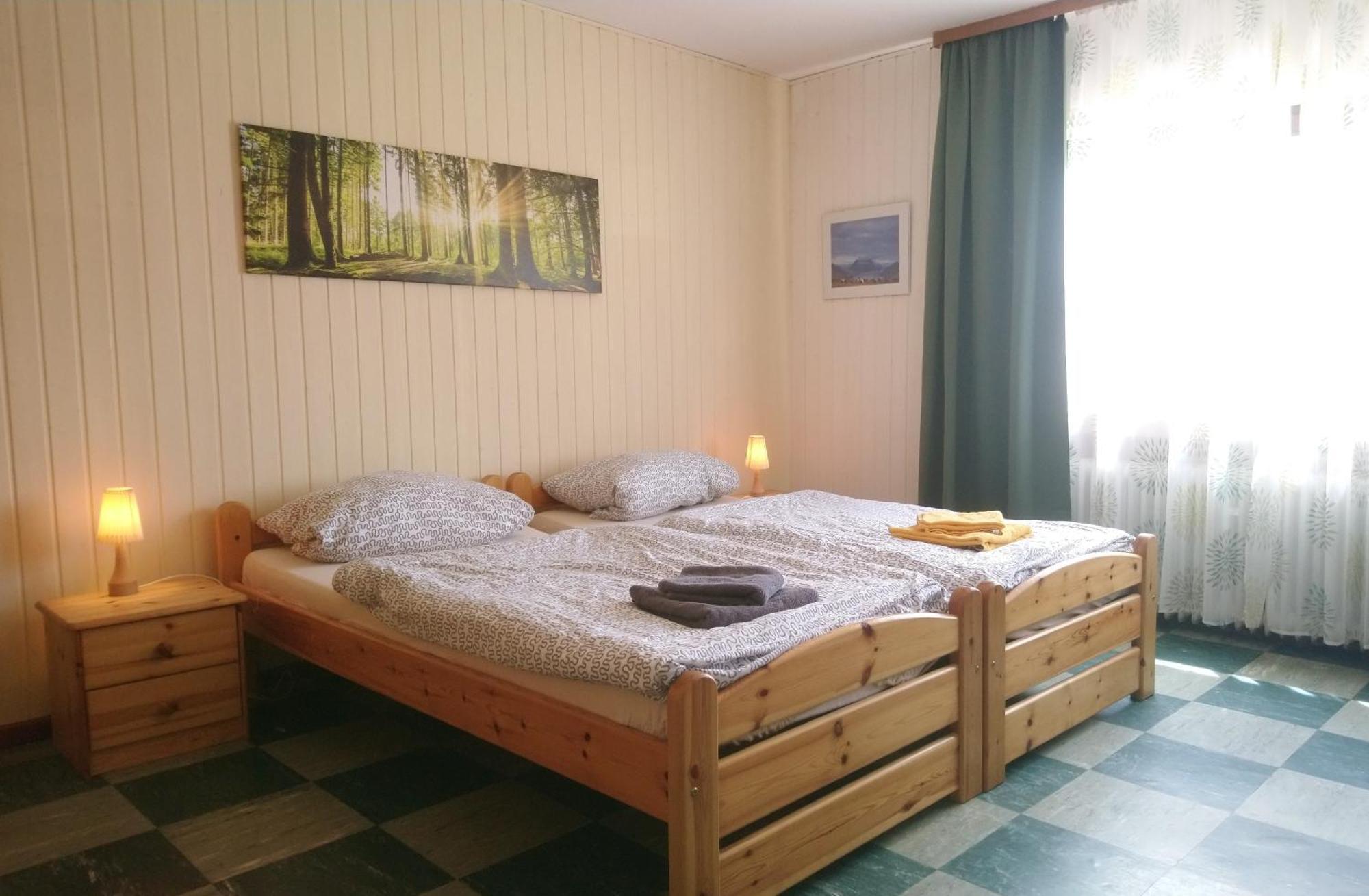 Gästehaus Burgwald-Trekking Mittelsimtshausen Zimmer foto